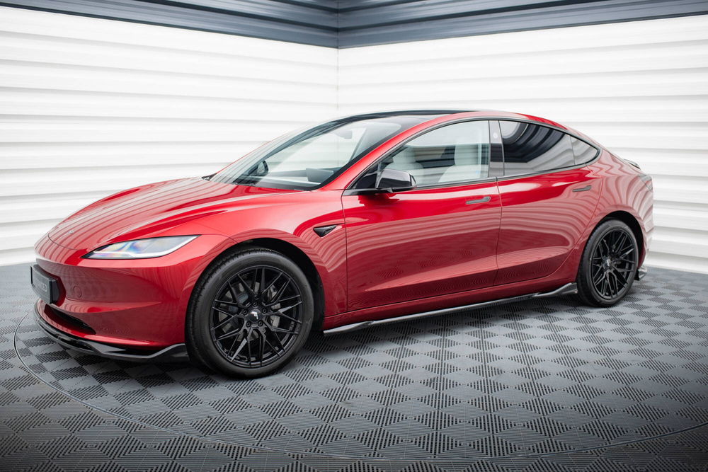 eng_pm_Set-of-Splitters-Tesla-Model-3-Project-Highland-Facelift-23270_14 (1)