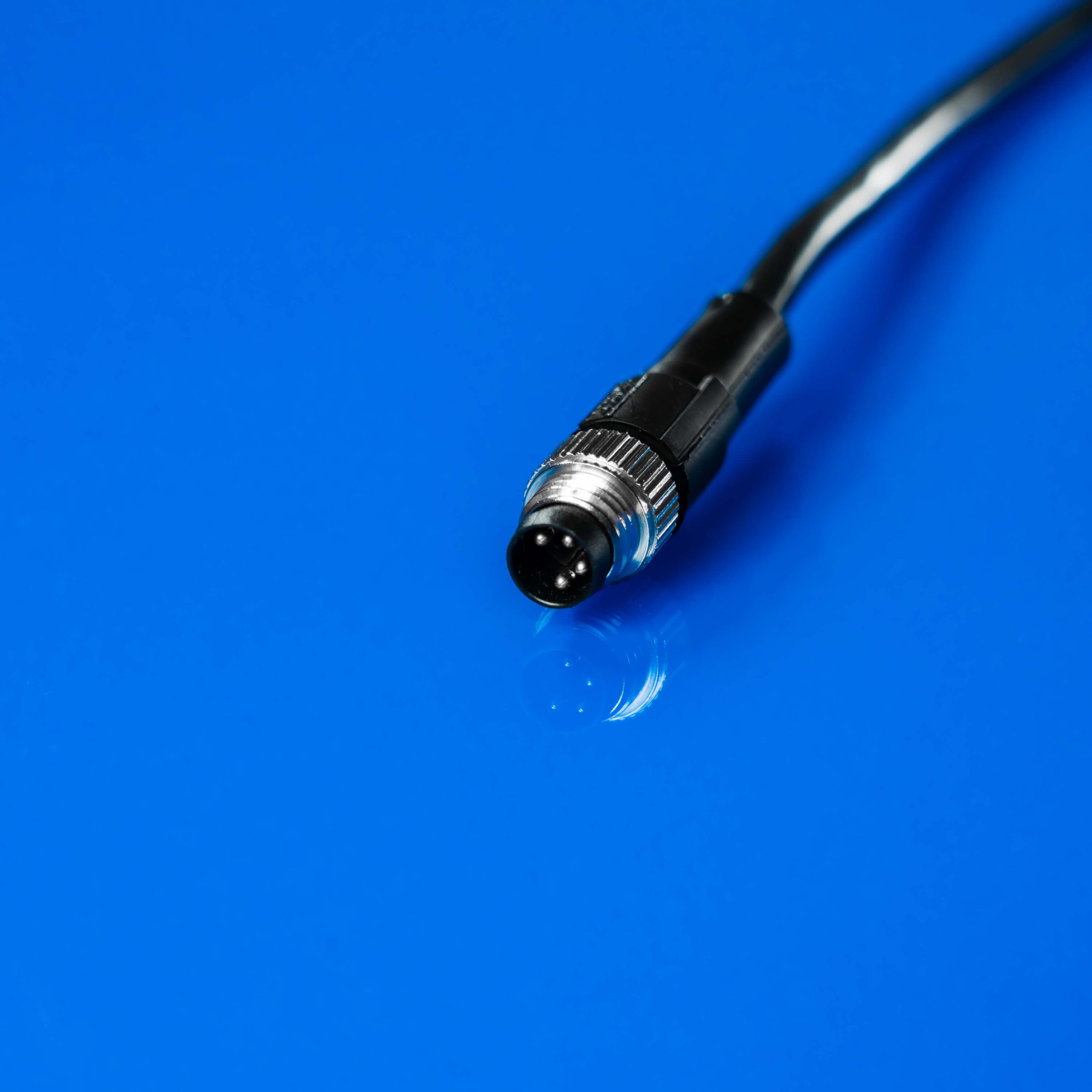 M8-Cable-2-scaled